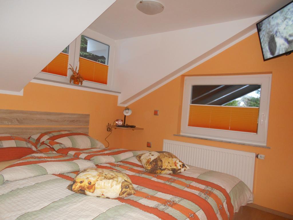 Apartment Tarman Jesenice Zimmer foto