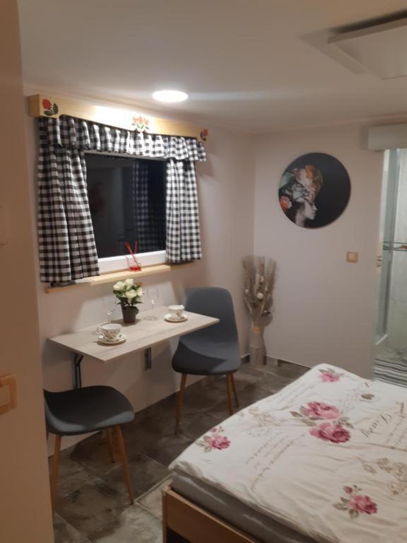 Apartment Tarman Jesenice Exterior foto